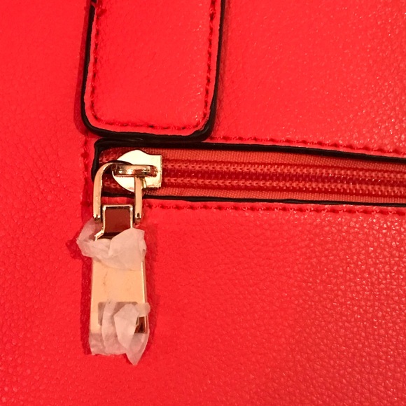 Ruby Collection Coral Classic Handbag - Picture 4 of 7
